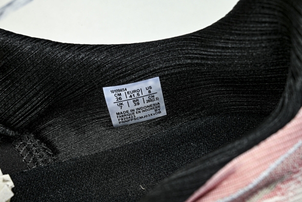 Asics Novablast 4 1012B654-250 