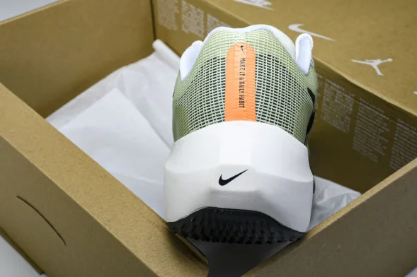 Nike Zoom Fly 5 FV3632 301 