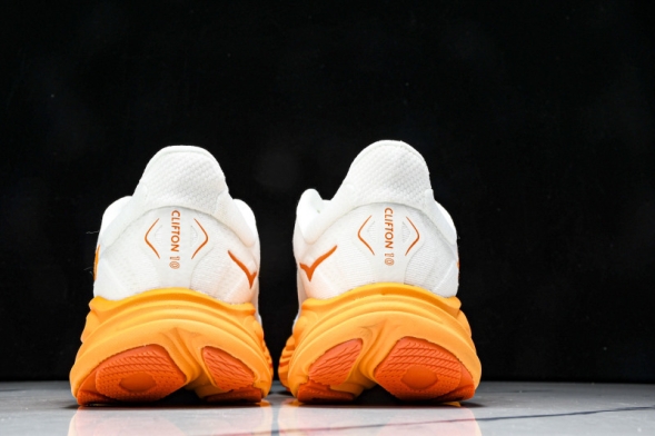 Hoka One One Clifton 10 Low 1162030 FGZ 