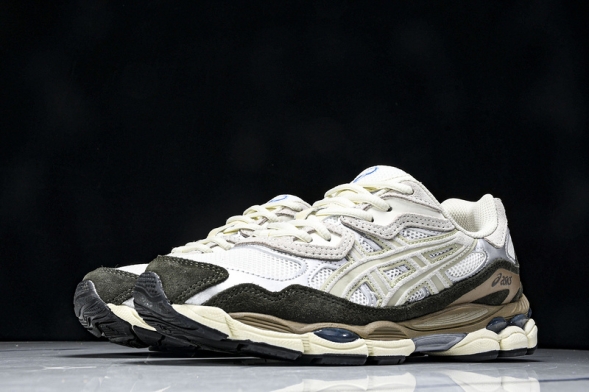 Asics Gel-NYC 1203A383-103 