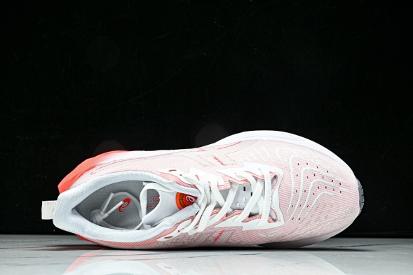 Asics Novablast 4 1012B650-100 