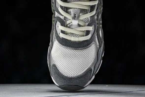 Asics Gel-NYC 1203A383-101 
