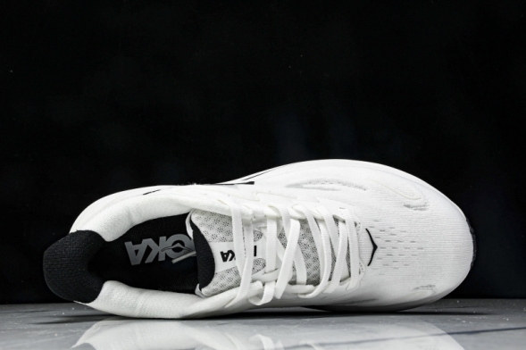 Hoka One One Clifton 10 Low 1162030 WBLC 