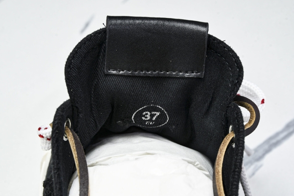 Miu Miu Calzature Uomo Garara group 