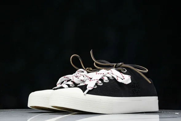Miu Miu Calzature Uomo Garara group 