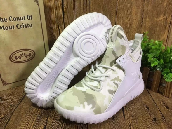 Adidas Tubular camo boot  