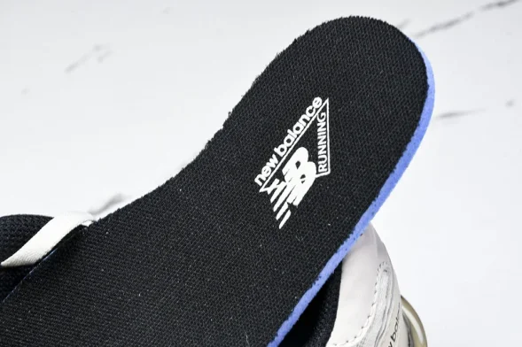 New Balance 9060 U9060DUA 