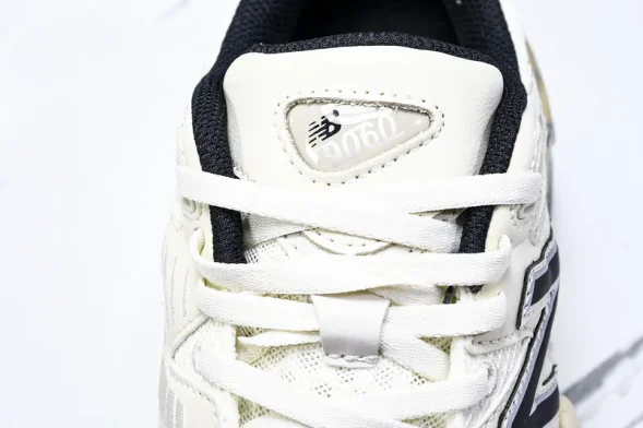 New Balance 9060 U9060DUA 