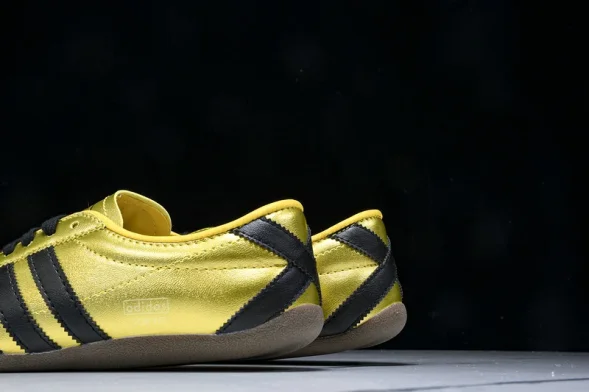 Adidas Tokyo W JQ2156 