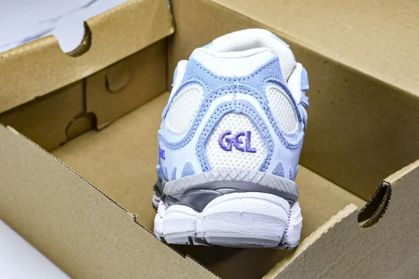 Asics Gel-NYC 1203A383 107 