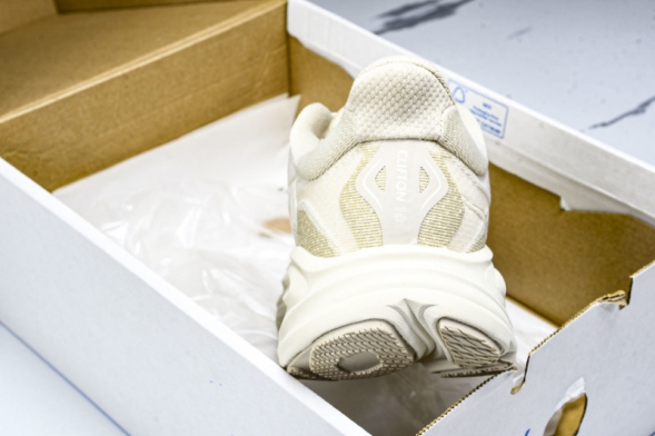 Hoka One One Clifton 10 Low 1162030 OLTM 