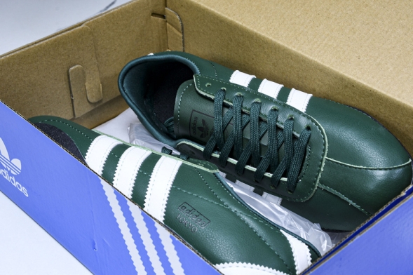 Adidas Tokyo W JR1270 