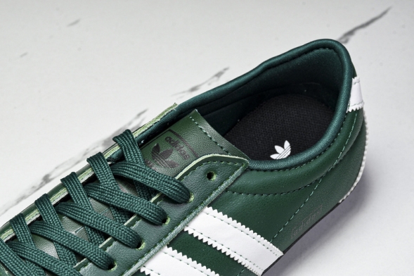 Adidas Tokyo W JR1270 