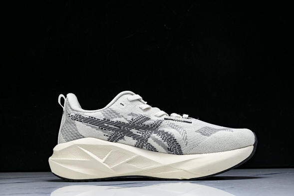 Asics Novablast 5 1011B974-002 