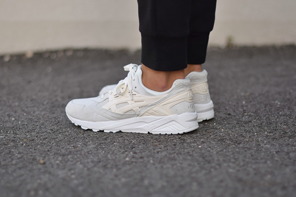 ASICS GEL-Kayano Trainer “Slight White” 6M2L-9999 