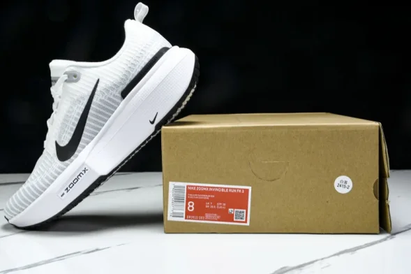 Nike ZoomX Invincible Run Flyknit 3 DR2615 002 