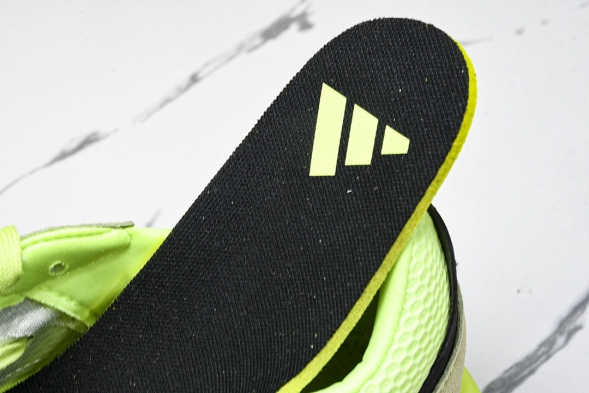 Adidas Lightblaze JP7308 