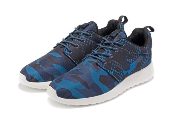 Nike roshe run camo  