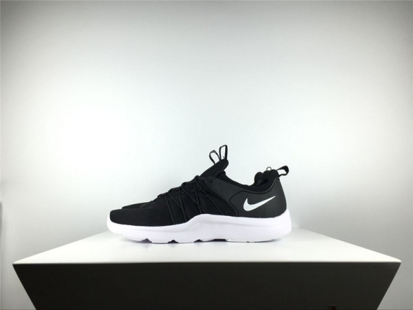 Nike Darwin run “Black White” 819803-010 