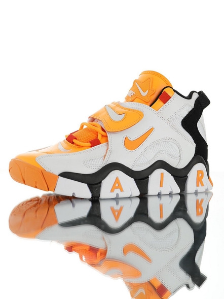 Nike Air Barrage Mid QS 