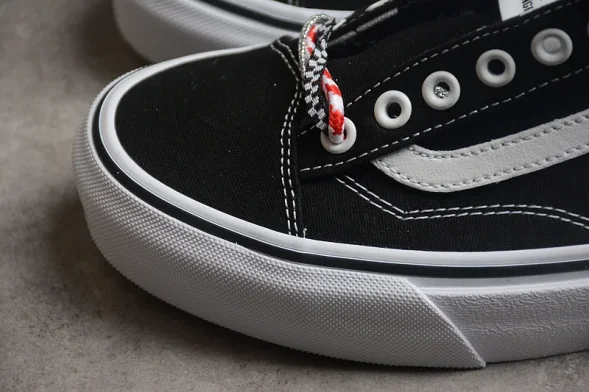 Vans Old Skool Tapered VN0A54F49Y4 