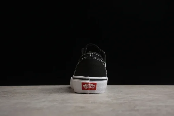 Vans Old Skool Tapered VN0A54F49Y4 