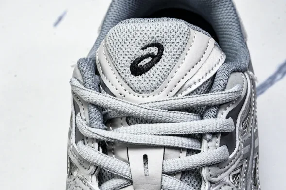 Asics Gel-NYC 1203A280-020 