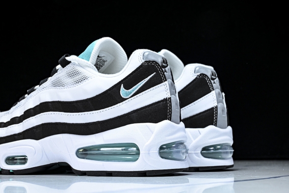 Nike Air Max 95 IM7409 100 