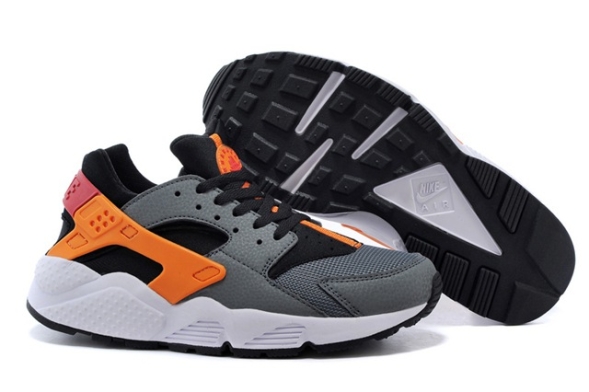 Nike Air Huarache LE  
