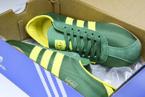 Adidas Tokyo W JI3298  