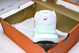 Nike Air Zoom Structure 26 HJ1102 800