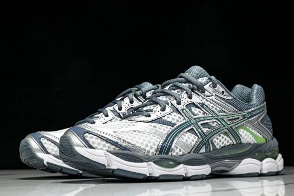 Asics Gel-Cumulus 16 TG 1203A733-100 