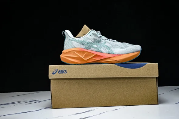 Asics Novablast 5 1011B974-400 