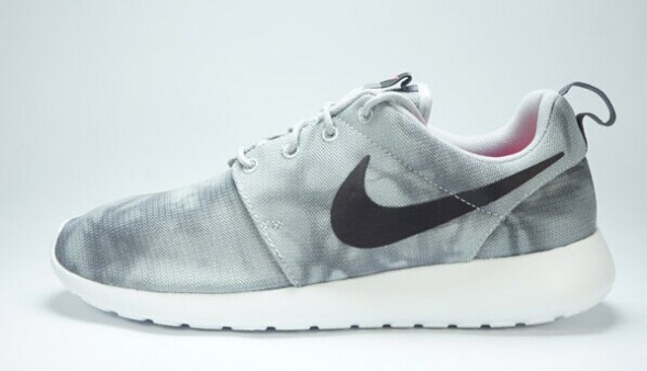Nike Roshe Run Customs 