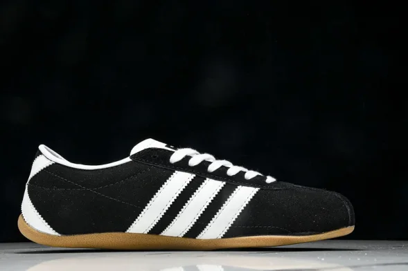 Adidas Tokyo W JI0183 