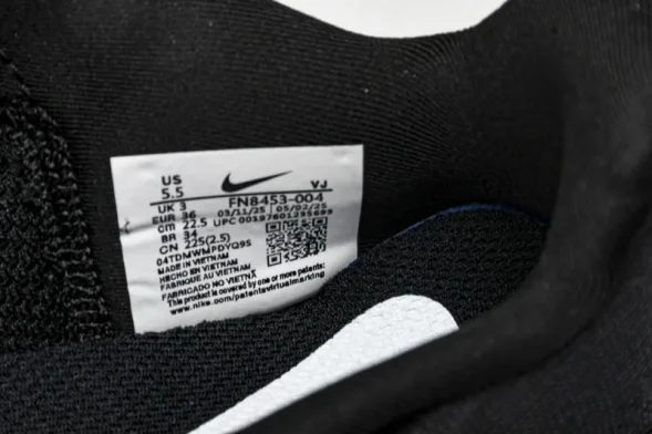 Nike Air Zoom Vomero Premium HM5973-100 
