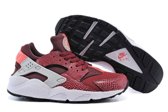 Nike Air Huarache LE  