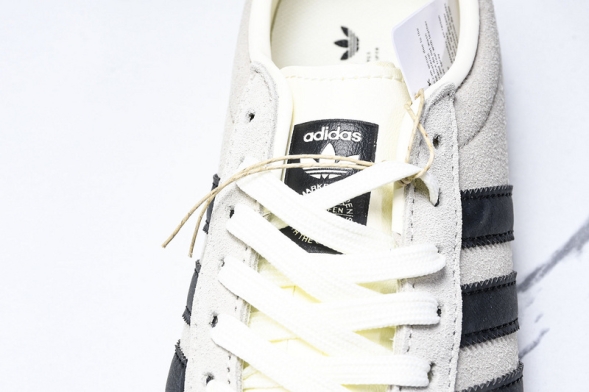 Adidas Tokyo W JI0182 