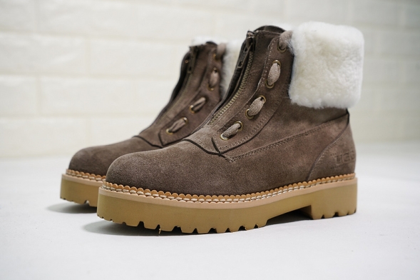 UGG OZWEAR VEGA ZIP BOOT OB290 