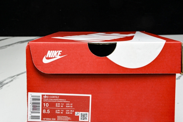 Nike Cortez Classic HF9994-300 