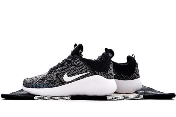Nike KAISHI 2.0 833457-010 