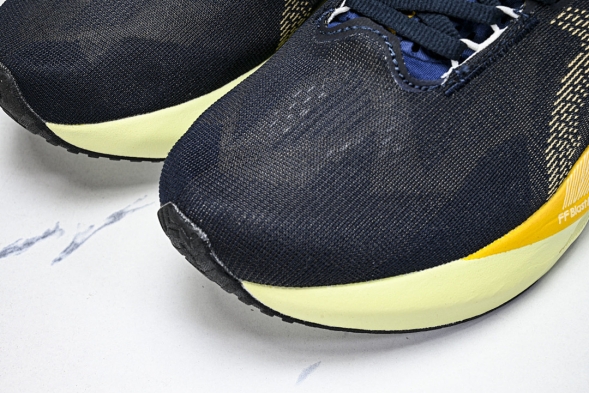 Asics Novablast 5 1011B974-402 