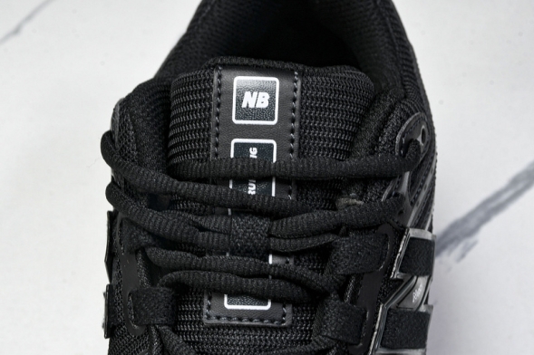 New Balance 1906 M1906RBB 