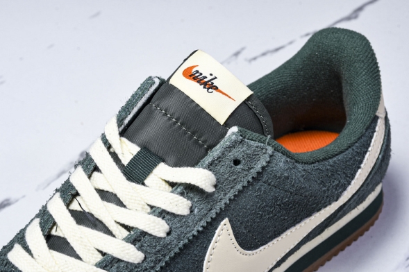 Nike Cortez Classic FJ2530-301 