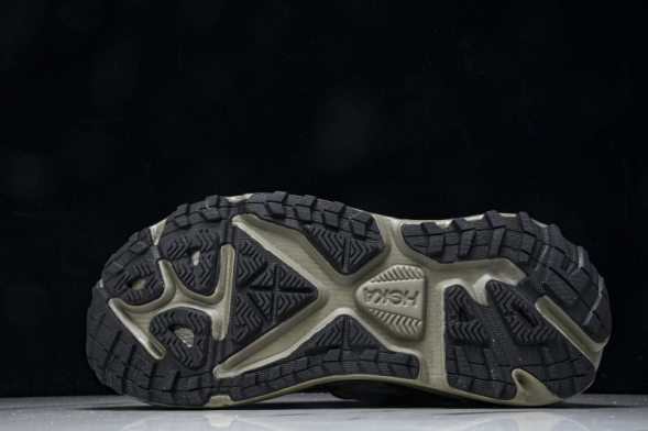 Hoka Stinson 7 1141530 HYN 