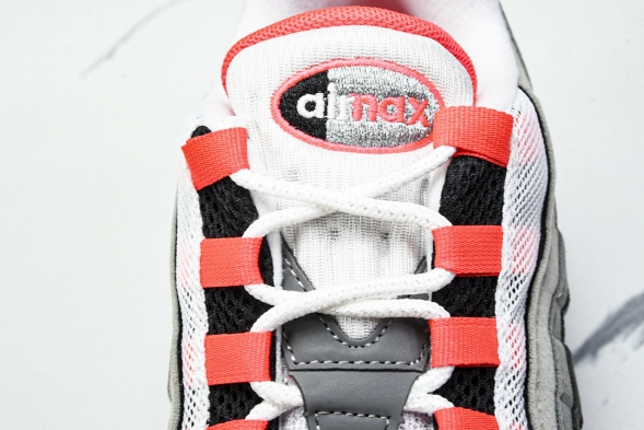 Nike Air Max 95 AT2865 100 