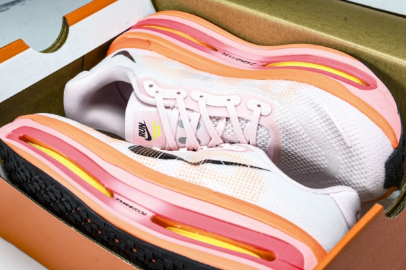 Nike Air Zoom Vomero Premium HQ2050-442 