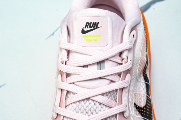 Nike Air Zoom Vomero Premium HQ2050-442 