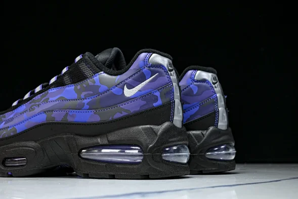 Nike Air Max 95 HQ1973-500 