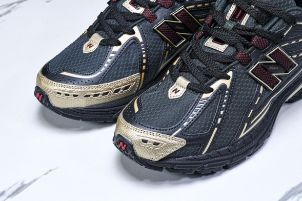 New Balance 1906 M1906RKS 